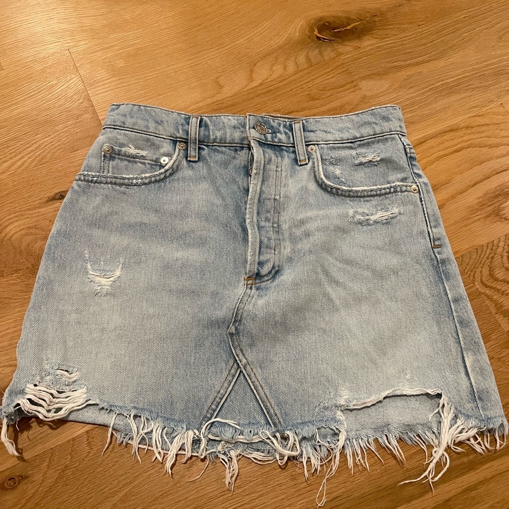 A Gold E high waisted mini skirt size 26